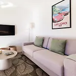Apartment Bel Fioeu - By Myhomeincomo