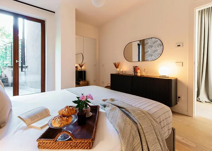 Bel Fioeu - By Myhomeincomo